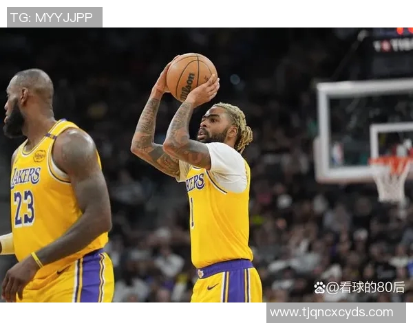 湖人对决开拓者精彩赛事回顾与分析29号比赛亮点全解析