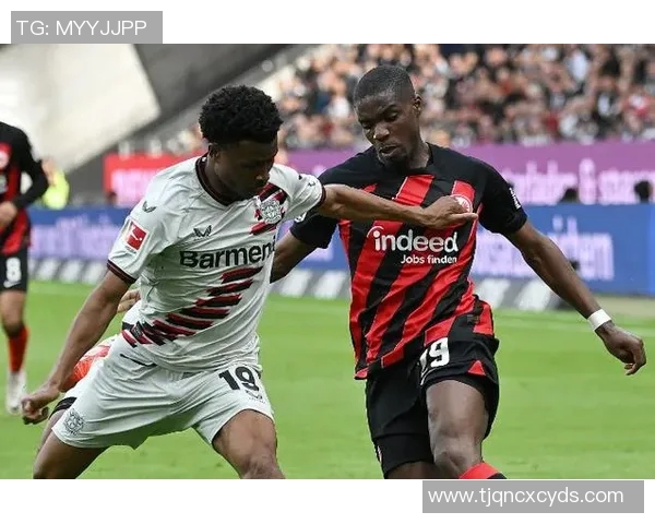 足球盛宴揭秘北京足球队如何实现高效团队协作与默契配合 足球盛宴揭秘北京足球队如何实现高效团队协作与默契配合