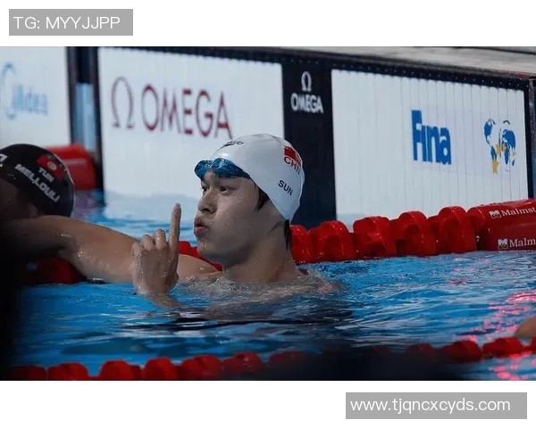 泳坛传奇人物：从鲍勃霍曼到孙杨的辉煌历程与时代变迁